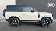 Land Rover Defender 3.0 D350 X-Dynamic HSE 90 3dr Auto Diesel Estate